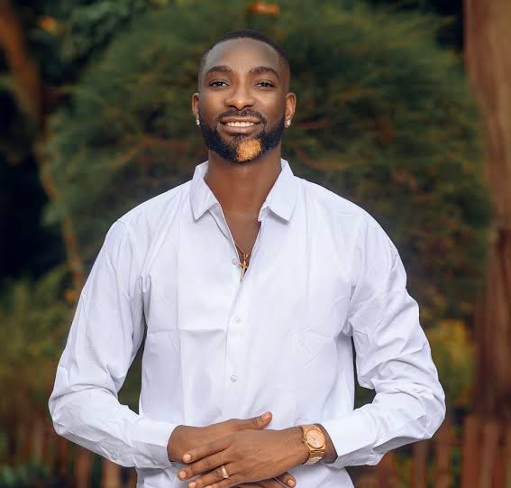 MC Fish Defends New Girlfriend Gbemi Against Online Critics