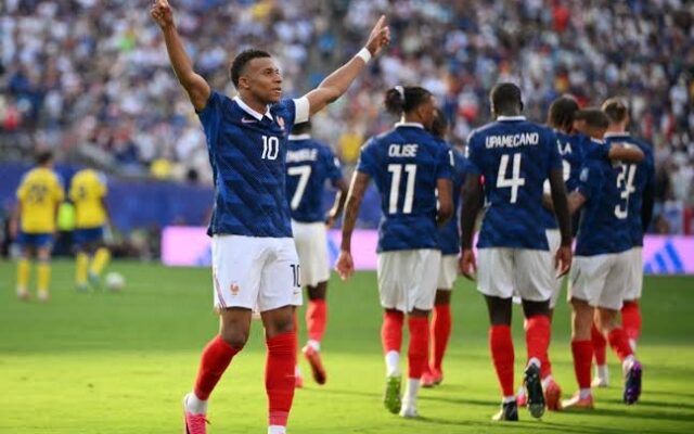 Mbappe Scores Twice to Level Messi on Six World Cup Goals